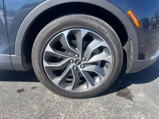 2022 Blue Metallic Lincoln Nautilus Reserve AWD SUV