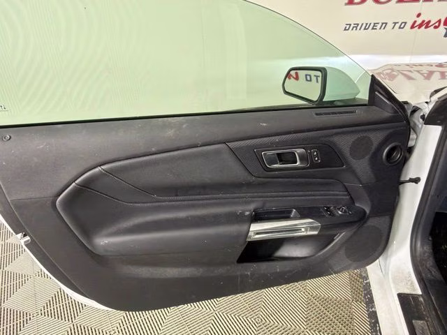 2025 Oxford White Ford Mustang GT Premium RWD Coupe
