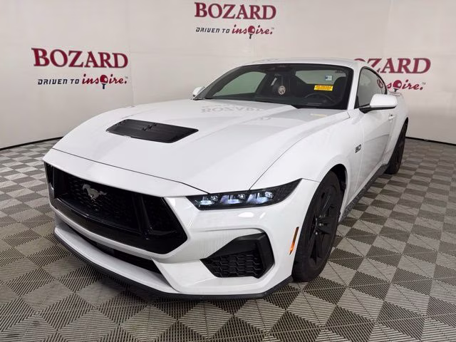 2025 Oxford White Ford Mustang GT Premium RWD Coupe