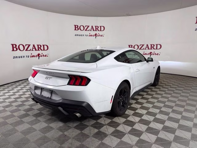 2025 Oxford White Ford Mustang GT Premium RWD Coupe