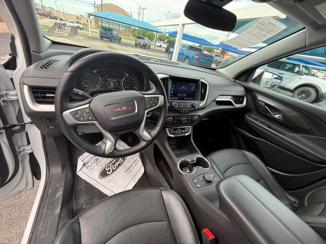 2024 Summit White GMC Terrain SLT FWD SUV