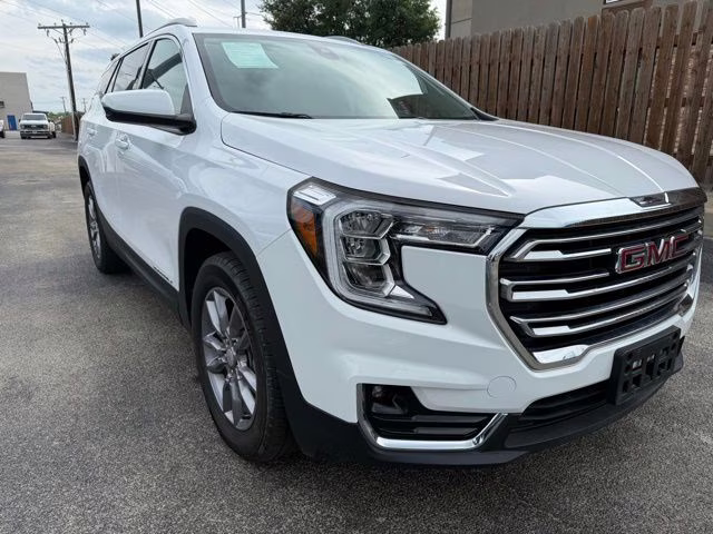 2024 Summit White GMC Terrain SLT FWD SUV