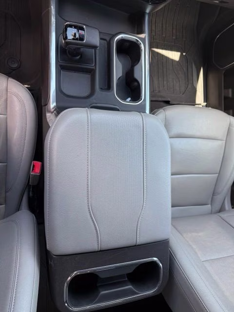 2024 White Frost Tricoat GMC Sierra 1500 SLT 4X4 Truck