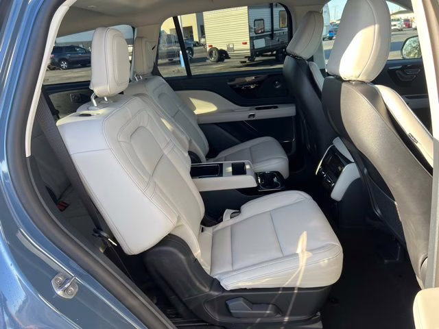 2026 Blue Metallic Lincoln Aviator Reserve RWD SUV