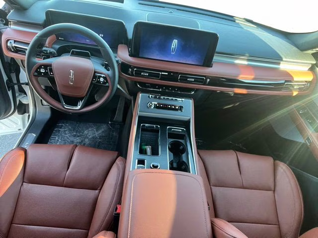 2026 White Metallic Lincoln Aviator Reserve AWD SUV