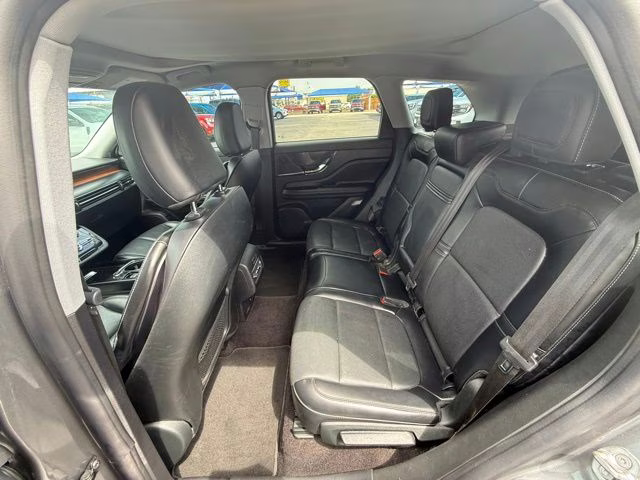 2022 Gray Metallic Lincoln Corsair Reserve FWD SUV