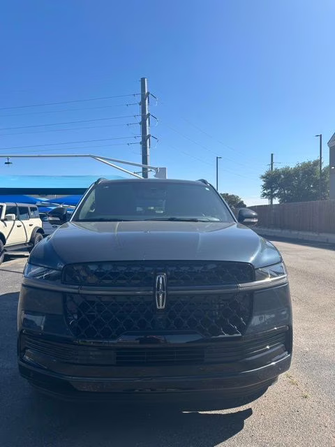 2026 Blue Metallic Lincoln Navigator Reserve 4X4 SUV