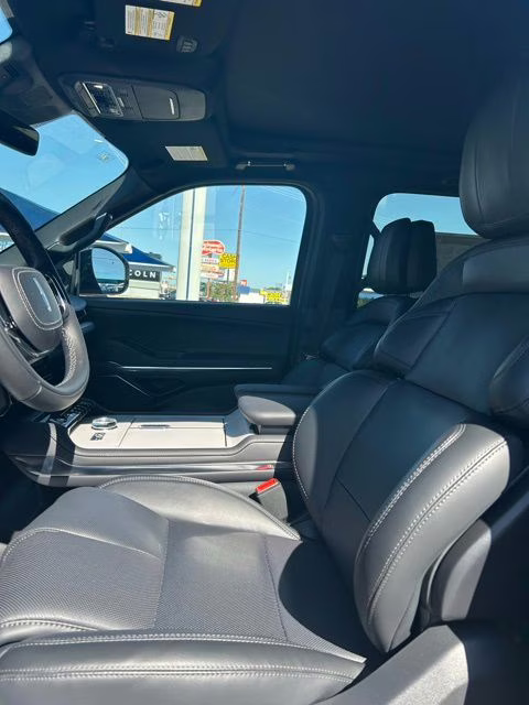 2026 Blue Metallic Lincoln Navigator Reserve 4X4 SUV