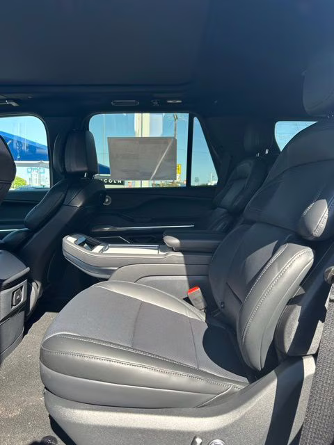 2026 Blue Metallic Lincoln Navigator Reserve 4X4 SUV