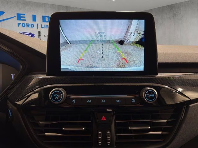 2024 Star White Metallic Tri-Coat Ford Escape ST-Line Select AWD SUV