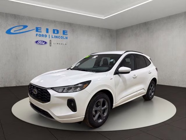 2024 Star White Metallic Tri-Coat Ford Escape ST-Line Select AWD SUV