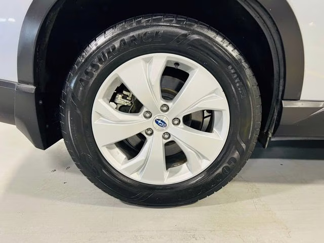 2019 Ice Silver Metallic Subaru Ascent Base AWD SUV