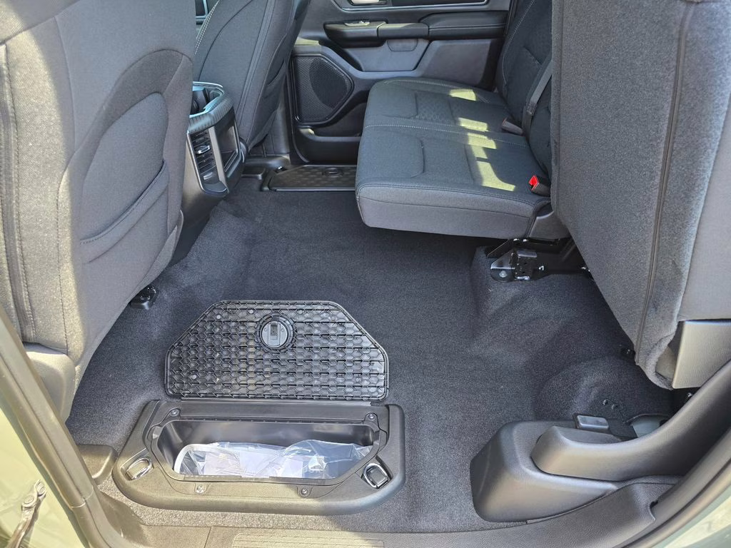 2026 Canyon Lake Ram 1500 Big Horn/Lone Star 4X4 Truck