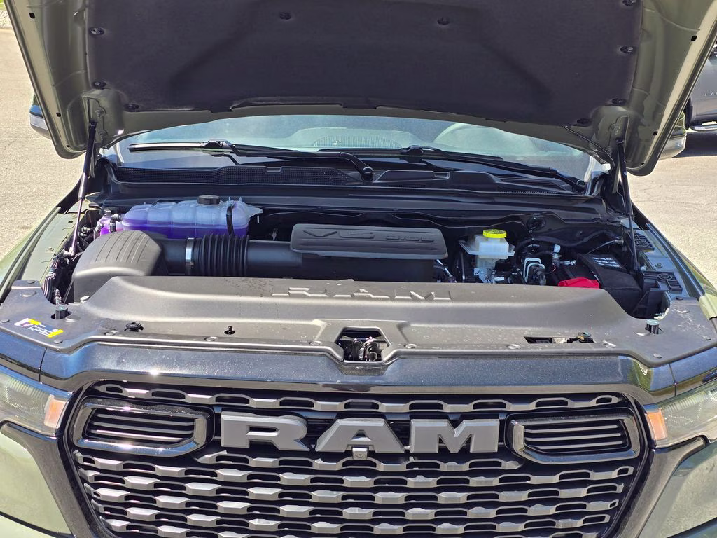 2026 Canyon Lake Ram 1500 Big Horn/Lone Star 4X4 Truck