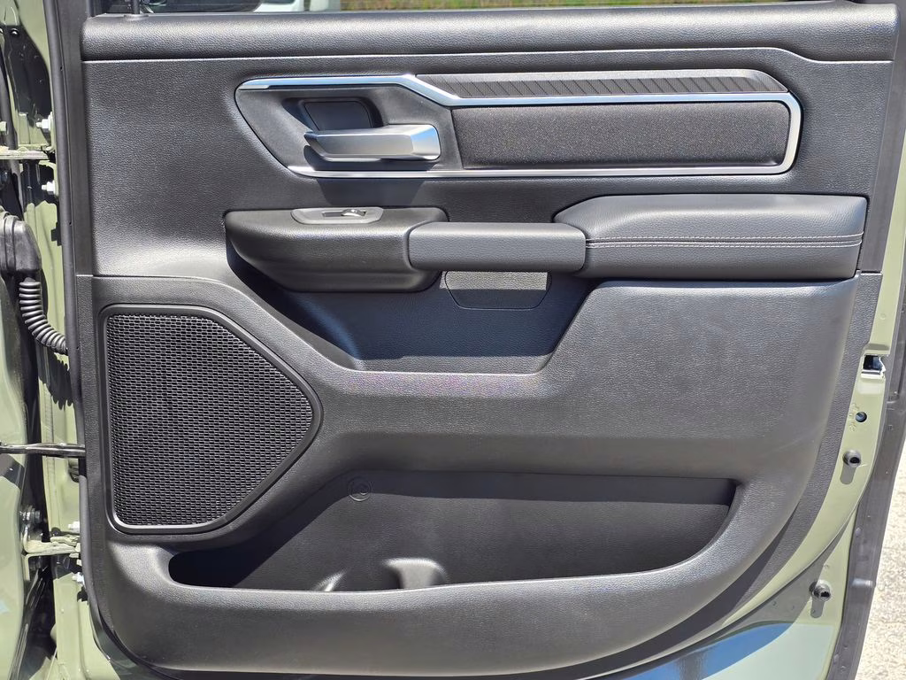 2026 Canyon Lake Ram 1500 Big Horn/Lone Star 4X4 Truck