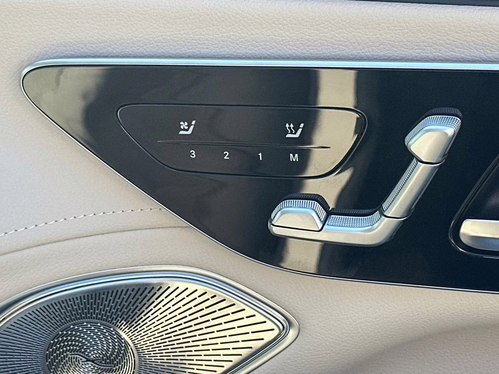 2026 Black Mercedes-Benz EQS 400 AWD SUV