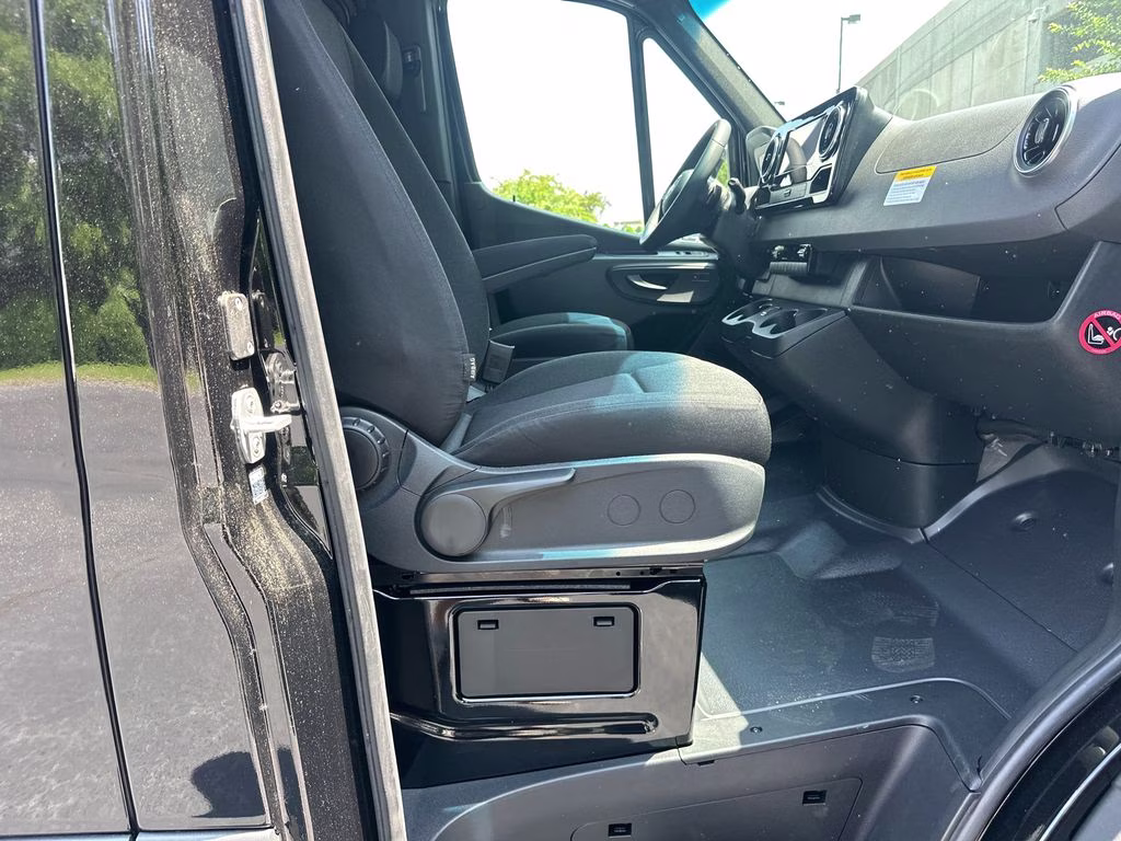 2026 Obsidian Mercedes-Benz Sprinter 3500 Cargo 170 WB RWD Van