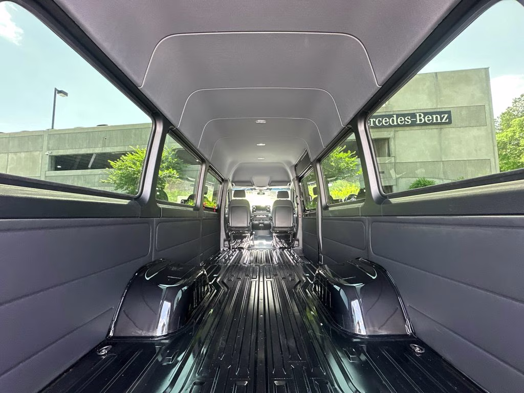 2026 Obsidian Mercedes-Benz Sprinter 3500 Cargo 170 WB RWD Van