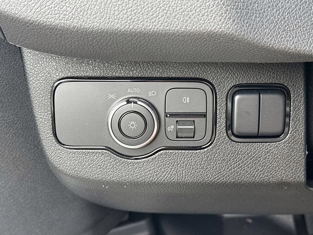 2025 Arctic Mercedes-Benz Sprinter 2500 Cargo 170 WB RWD Van