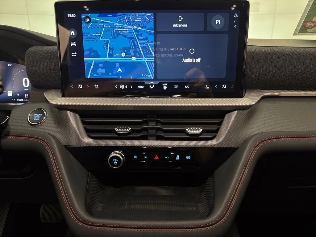 2026 Rapid Red Metallic Tinted Clearcoat Ford Explorer ST-Line RWD SUV