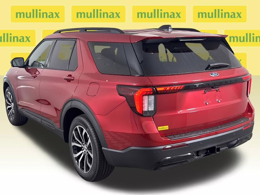 2026 Rapid Red Metallic Tinted Clearcoat Ford Explorer ST-Line RWD SUV