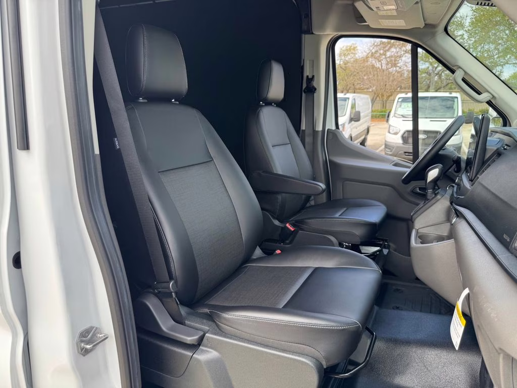 2026 Oxford White Ford Transit-250 Base RWD Van