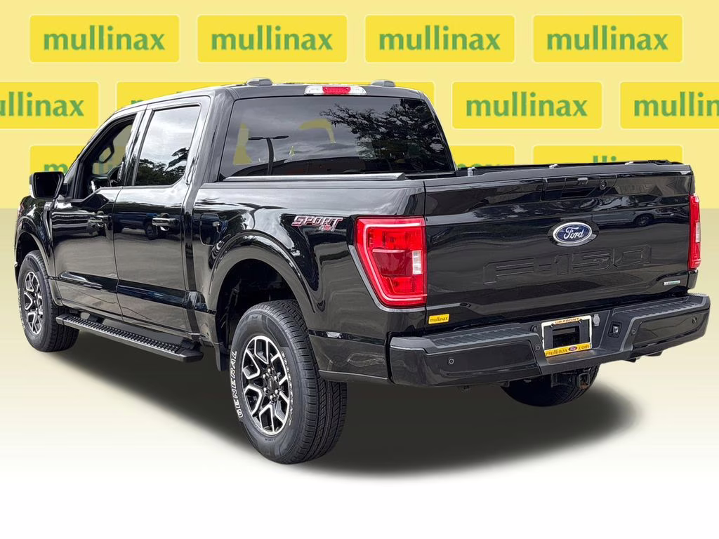 2023 Agate Black Metallic Ford F-150 XLT 4X4 Truck