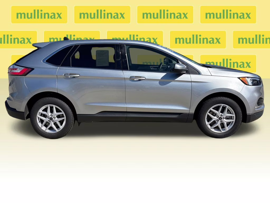 2024 Silver Metallic Ford Edge SEL AWD SUV