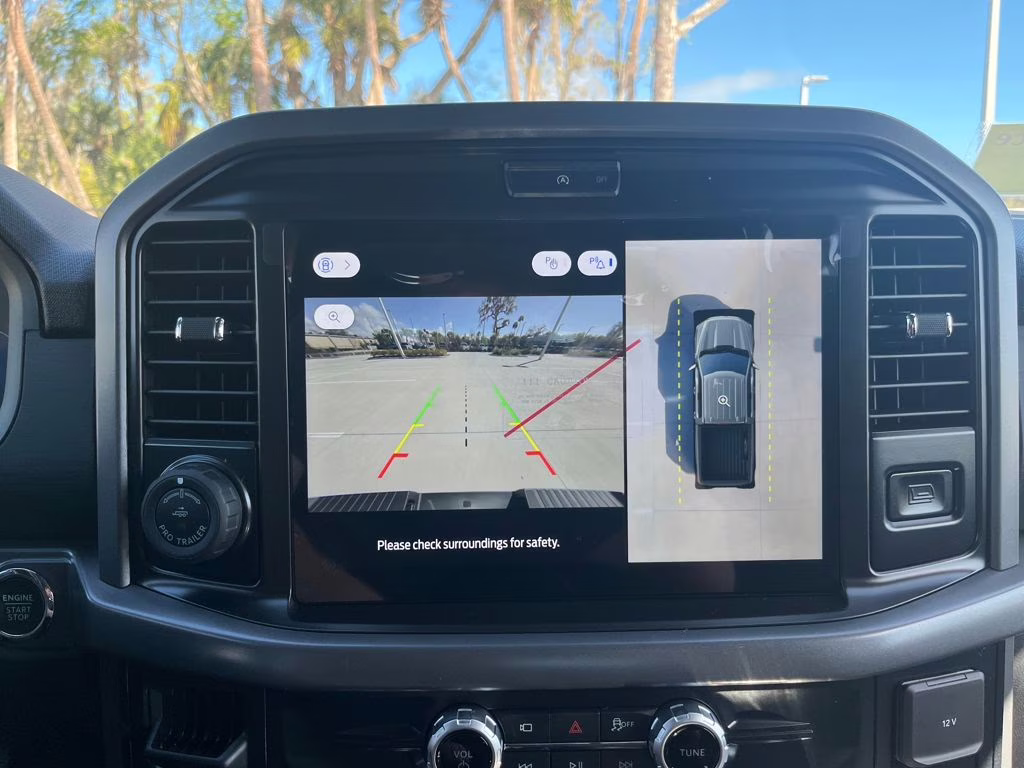 2026 Avalanche Ford F-150 XLT RWD Truck