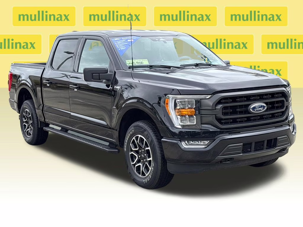 2023 Agate Black Metallic Ford F-150 XLT 4X4 Truck