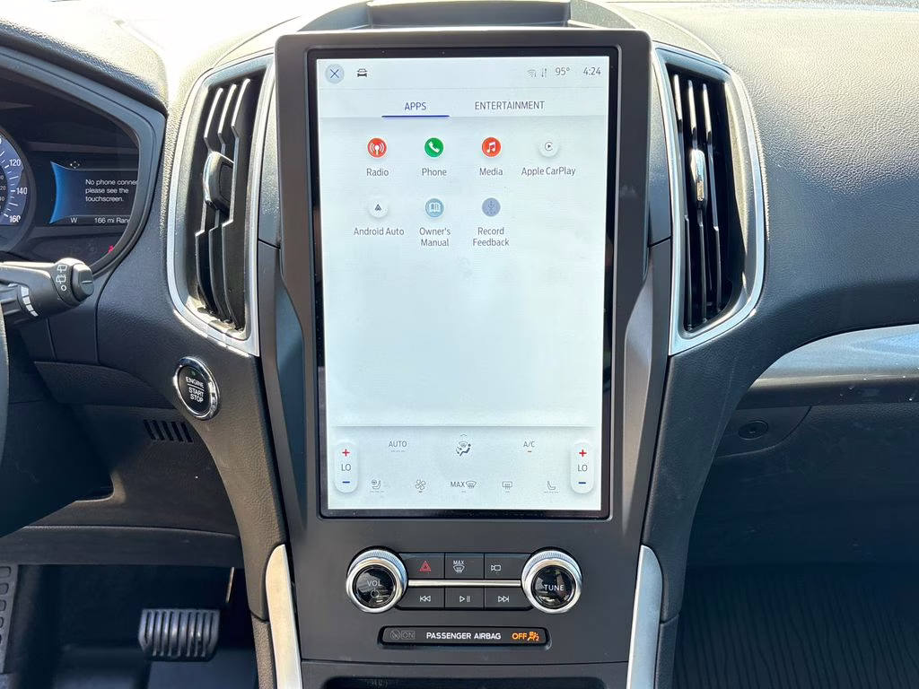 2024 Silver Metallic Ford Edge SEL AWD SUV