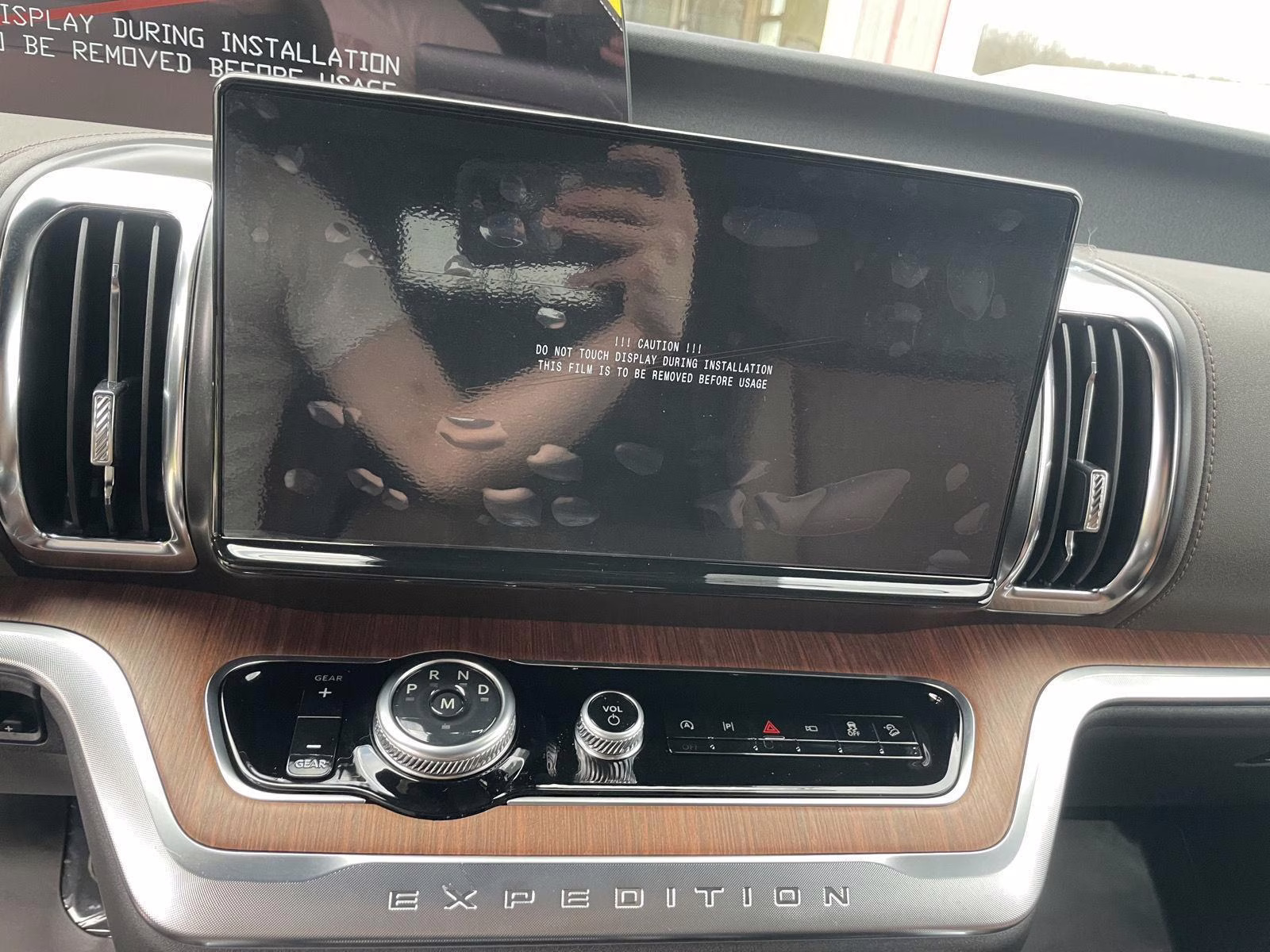 2026 Star White Metallic Tri-Coat Ford Expedition Max King Ranch 4X4 SUV