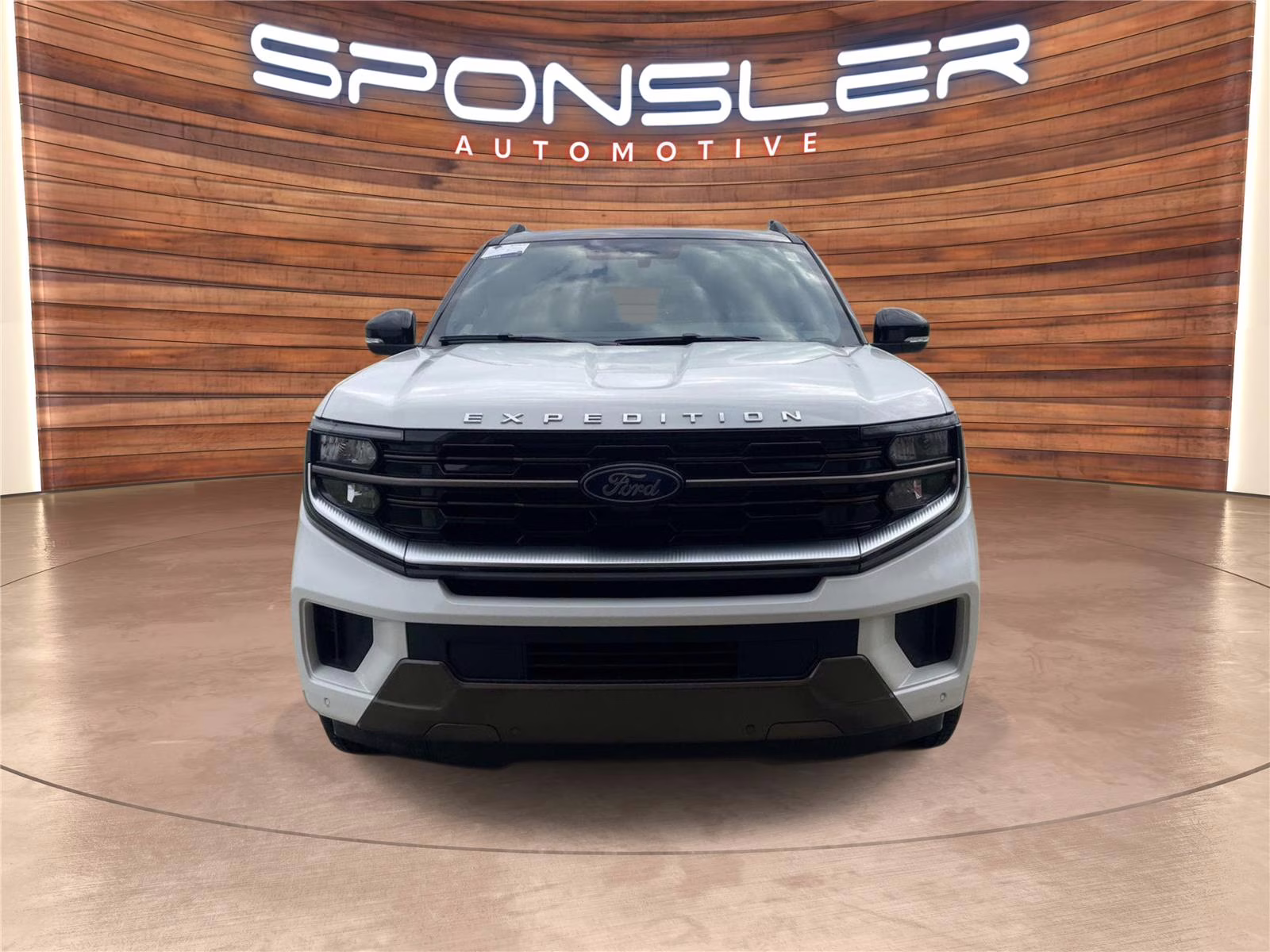 2026 Star White Metallic Tri-Coat Ford Expedition Max King Ranch 4X4 SUV