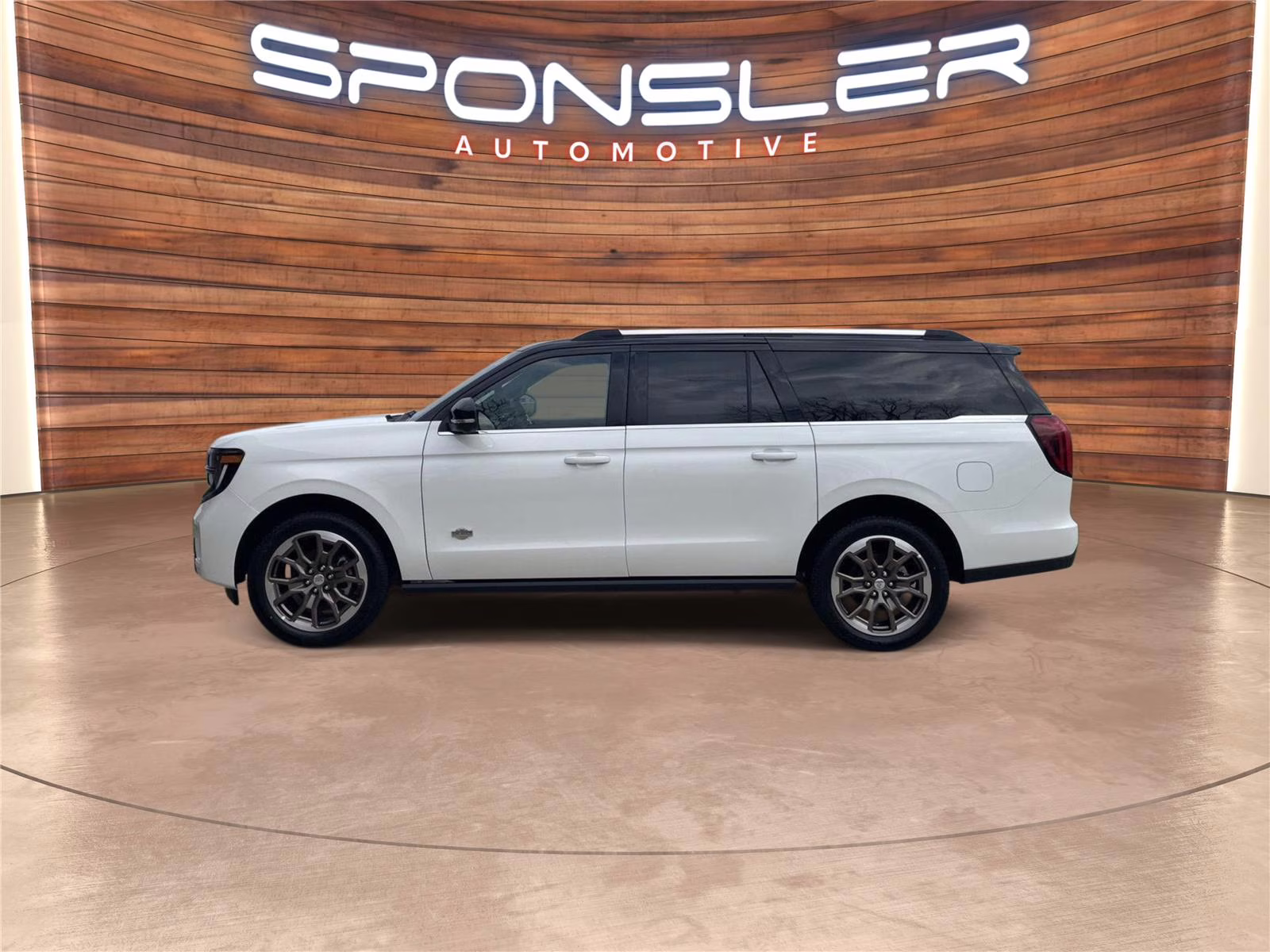 2026 Star White Metallic Tri-Coat Ford Expedition Max King Ranch 4X4 SUV