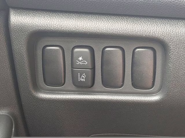 2026 White Diamond Mitsubishi Outlander Sport 2.0 LE 4X4 SUV