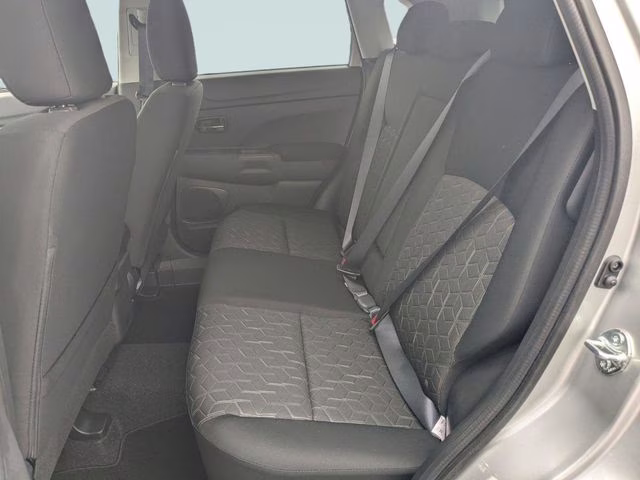 2026 Alloy Silver Metallic Mitsubishi Outlander Sport 2.0 ES 4X4 SUV