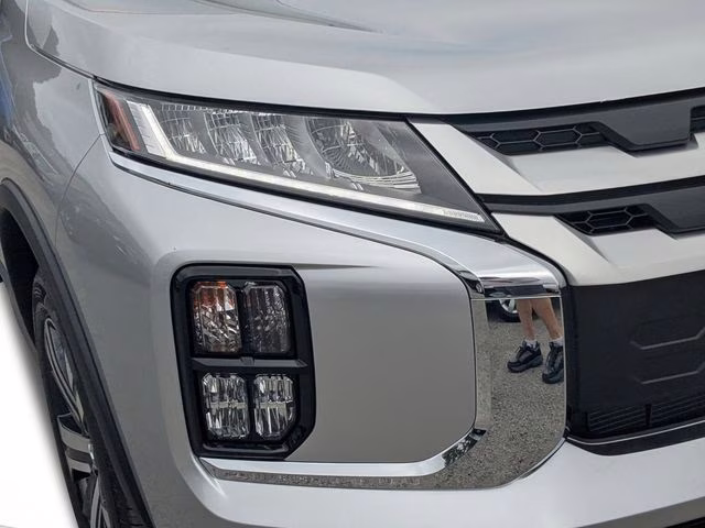 2026 Alloy Silver Metallic Mitsubishi Outlander Sport 2.0 ES 4X4 SUV