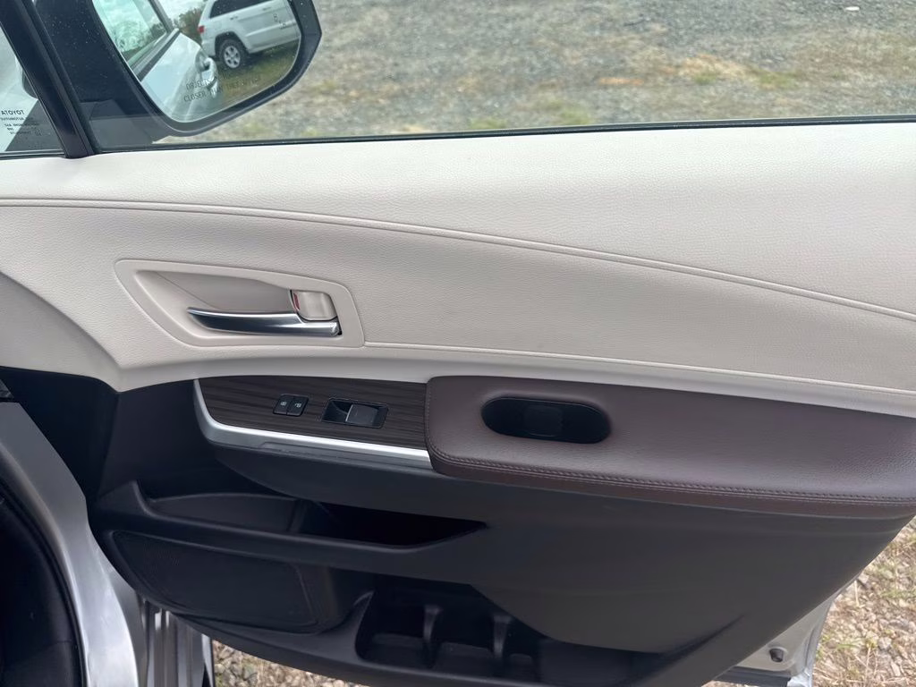 2023 Celestial Silver Metallic Toyota Sienna Platinum AWD Van