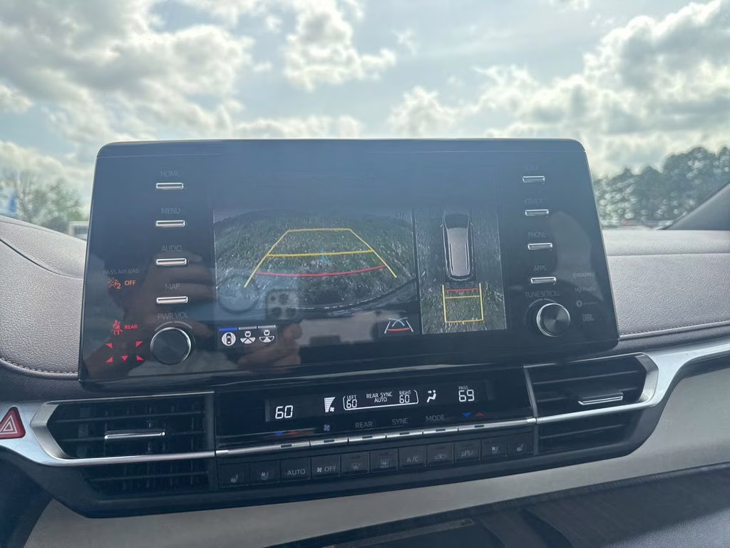 2023 Celestial Silver Metallic Toyota Sienna Platinum AWD Van