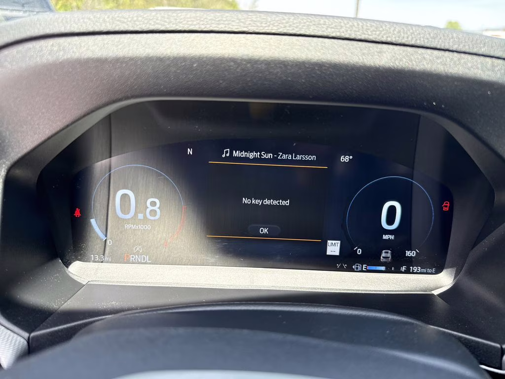 2026 Space White Metallic Ford Explorer Active RWD SUV