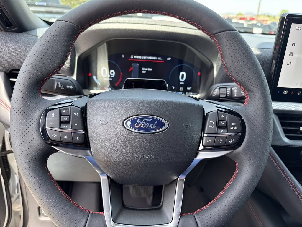 2026 Star White Metallic Tri-Coat Ford Explorer ST-Line 4X4 SUV