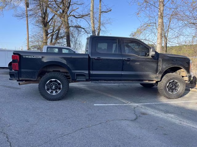 2023 Black Metallic Ford F-250SD XLT 4X4 Truck