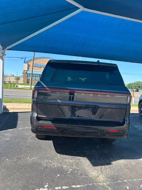 2026 Starlight Lincoln Navigator L Reserve 4X4 SUV