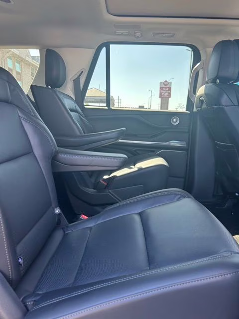 2026 Starlight Lincoln Navigator L Reserve 4X4 SUV