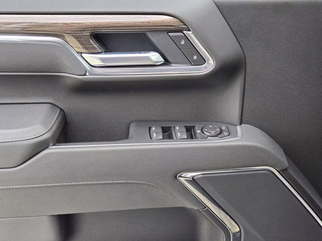 2026 Summit White Chevrolet Silverado 1500 LT 4X4 Truck