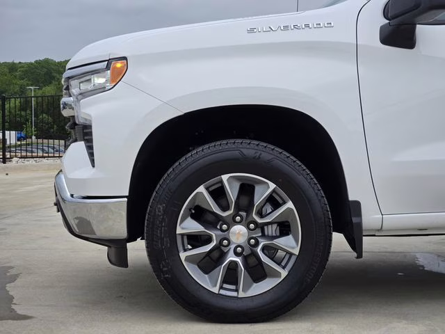 2026 Summit White Chevrolet Silverado 1500 LT 4X4 Truck