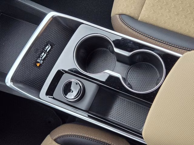 2026 Polar White Tricoat Chevrolet Equinox ACTIV FWD SUV