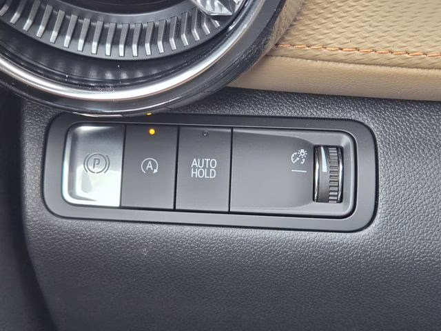 2026 Polar White Tricoat Chevrolet Equinox ACTIV FWD SUV