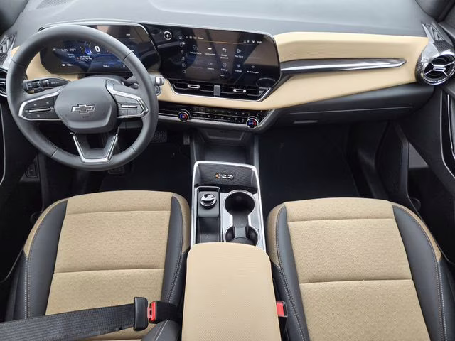 2026 Polar White Tricoat Chevrolet Equinox ACTIV FWD SUV
