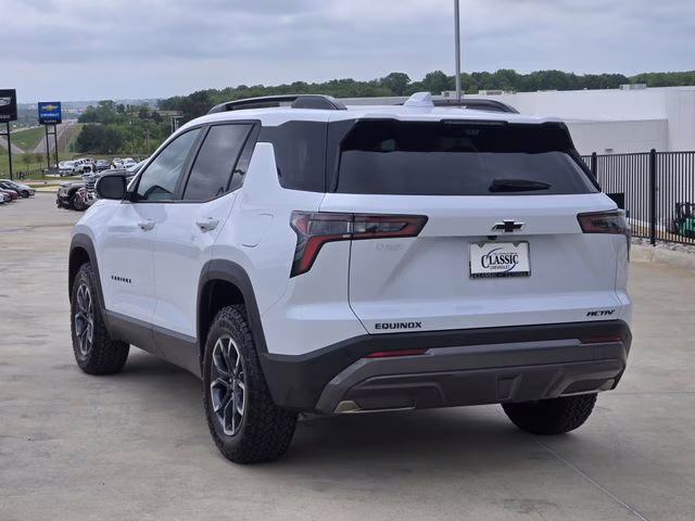 2026 Polar White Tricoat Chevrolet Equinox ACTIV FWD SUV